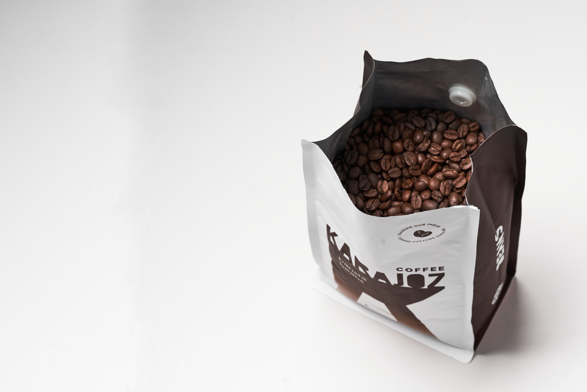 Karajoz Coffee New Zealand Small Batch Freshly Roasted Coffee Beans Plunger Espresso Barista blend